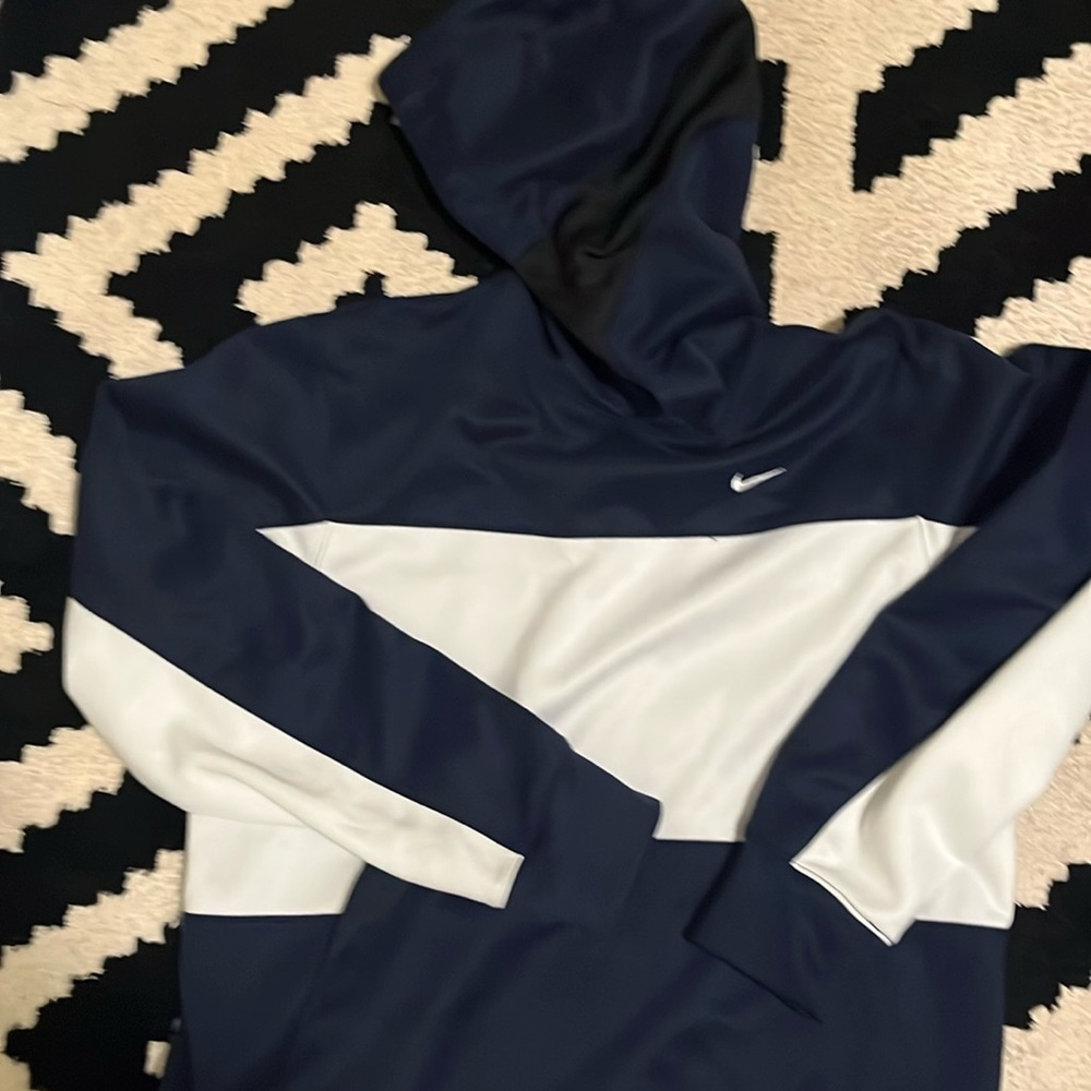 Men’s Nike Dri-fit hoodie